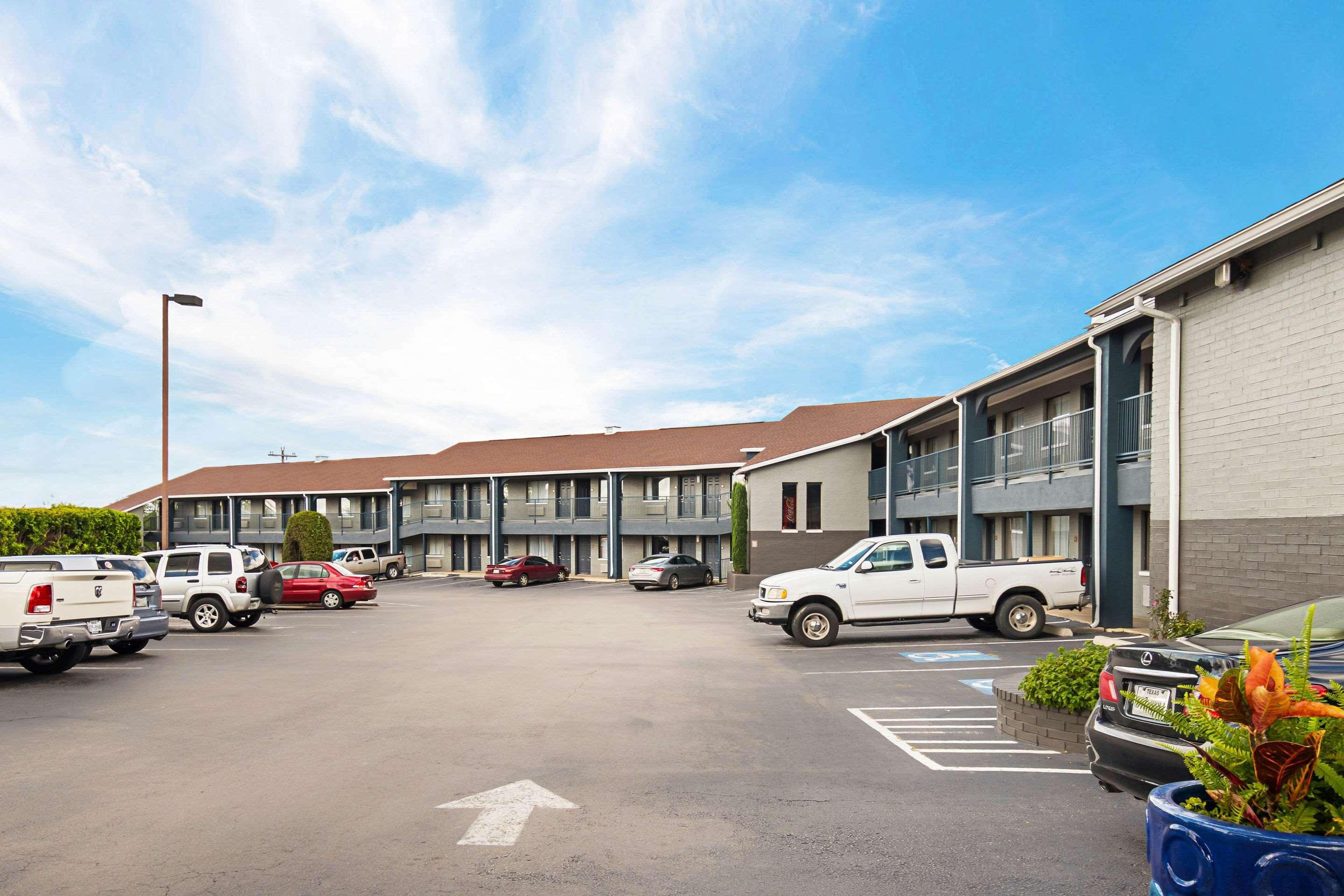 Quality Inn Near Lake Marble Falls Exterior foto
