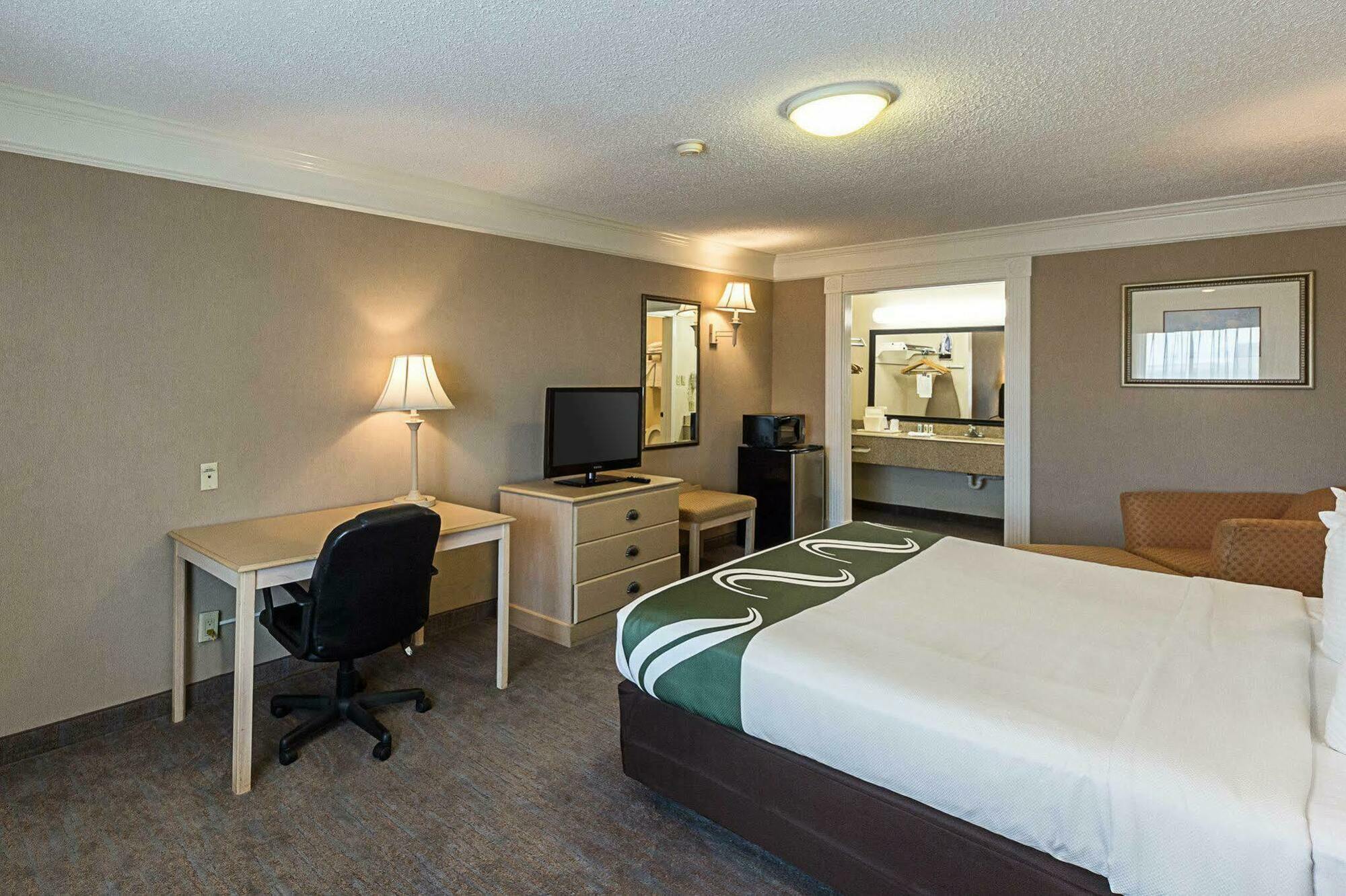 Quality Inn Near Lake Marble Falls Exterior foto